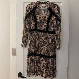 Knox Rose Black and Cream Long Sleeve Dress